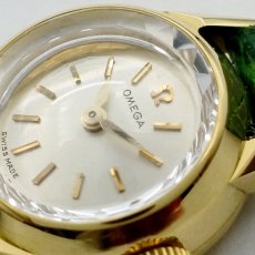 OMEGA(オメガ)｜手巻き　1960's