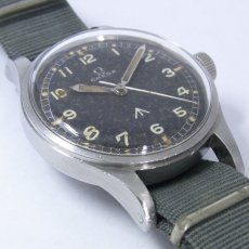 OMEGA オメガ 手巻　37.0mm　Cal.283　2777 RAF