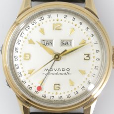 MOVADO(モバード)   ｜　CALENDOMATIC   自動巻　G T