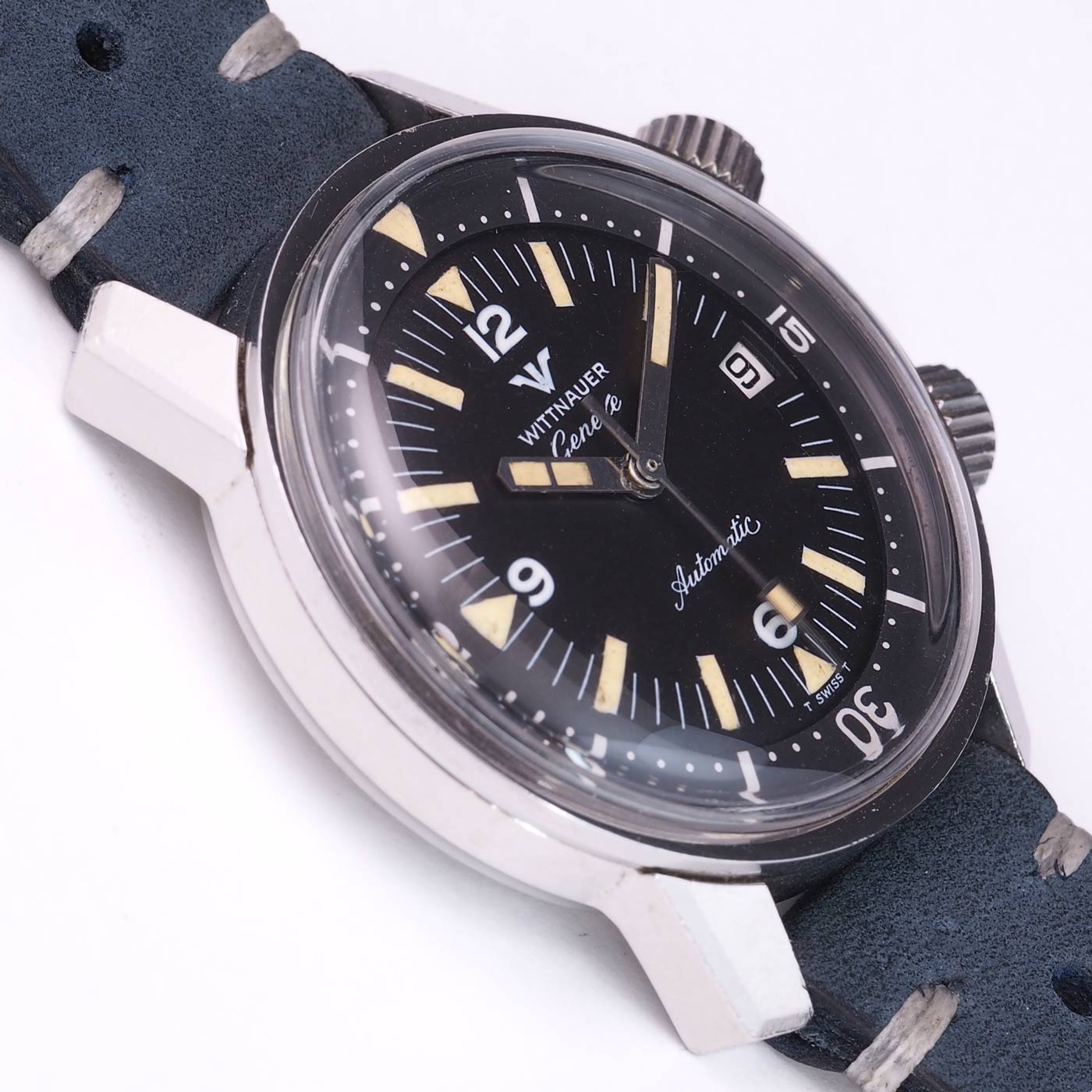 人気新作登場Wittnauer　ウィットナー　メンズ腕時計 33mm 紳士 クリーム色文字盤　スモセコ　17石　機械式手巻き　10kゴールドベゼル アナログ（手巻き）